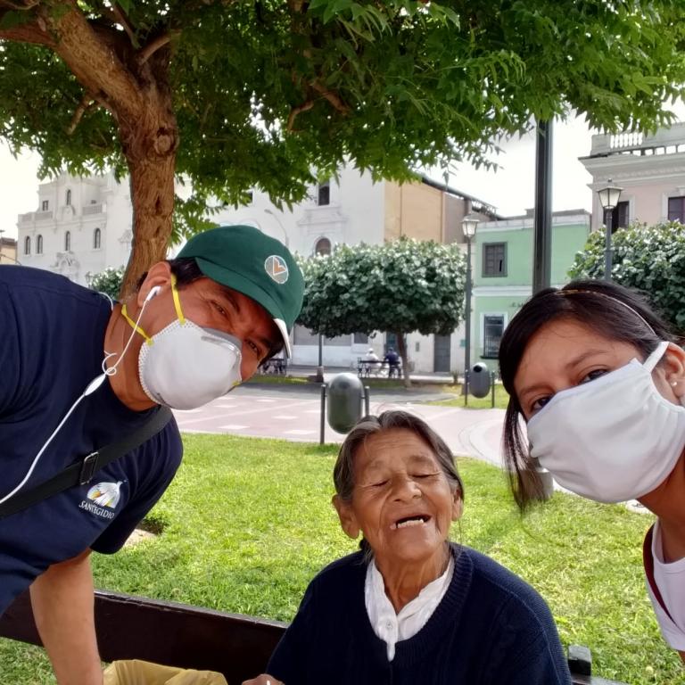 Covid19 in Latijns-Amerika: op de straten van Lima in Peru, tussen de armen die overrompeld zijn door de pandemie